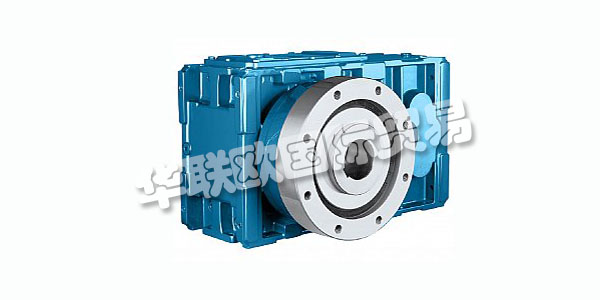 PIV DRIVES 是全球知名的機(jī)械齒輪裝置生產(chǎn)商，產(chǎn)品廣泛應(yīng)用于塑料和橡膠領(lǐng)域。自1928年成立于德國，他們是建造齒輪箱的專家，可滿足現(xiàn)代工業(yè)的苛刻要求 - 在質(zhì)量，可靠性，卓越性能和預(yù)期壽命方面。這些只是PIV產(chǎn)品聲譽(yù)卓著的主要原因，另一個是著名的“德國制造”方法。