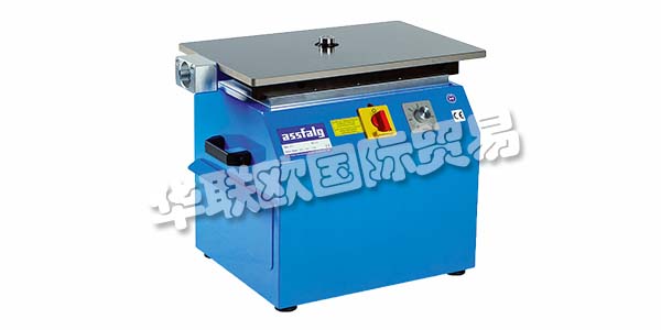 德國ASSFALG主要產(chǎn)品：ASSFALG磨床、磨邊機、倒角機、銑邊機等。ASSFALG公司的歷史始于1932年，當時的老板Ronald Assfalg的祖父和Junior Christian Assfalg的曾祖父已經(jīng)建立了Assfalg業(yè)務(wù)。他從第二次世界大戰(zhàn)后高度需求的工具開始。工具和工具機器在金屬加工行業(yè)中得到廣泛應(yīng)用，因此Assfalg在其程序中包括倒角和去毛刺機器。從現(xiàn)在起Assfalg的發(fā)展，牛逼，他的ACE金屬，因為技術(shù)要求和機器的spezialisations占了上風。