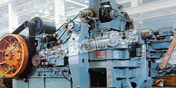 美國(guó)AJAX-CECO主要產(chǎn)品：AJAX-CECO鍛壓機(jī)、模鍛機(jī)等。AJAX-CECO(前身為阿賈克斯制造公司)由JR Blakeslee先生于1875年創(chuàng)立，主要是為鐵路行業(yè)提供螺栓，螺母，釘和鉚釘?shù)闹圃焐?，其設(shè)計(jì)和建造第一臺(tái)通用鍛造機(jī)于1885年。