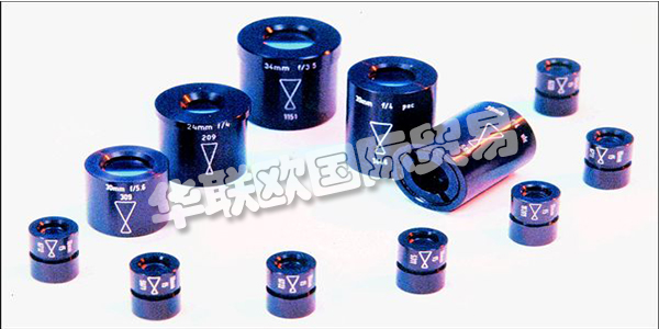 BECK OPTRONIC SOLUTIONS擁有可追溯至1839年的開創(chuàng)性血統(tǒng)，設(shè)計(jì)和制造精密光學(xué)解決方案。BOS總部位于英國赫默爾亨普斯特德，擁有全面的功能，可以設(shè)計(jì)和制造復(fù)雜的集成光學(xué)系統(tǒng)，用于防紫外線，可見光，近紅外，SWIR，MWIR和LWIR波段的國防和商業(yè)用途。